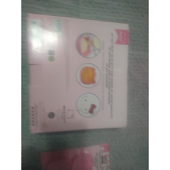 Hello Kitty  Party Decor,Silicon Cake Pan Set - Picture 5 of 6